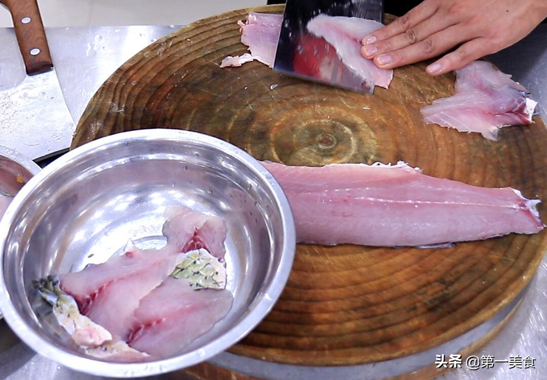 酸菜鱼怎么样做？酸菜鱼最简单好吃的做法
